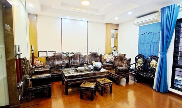 Bán nhà Ba Đình, Phố Đội Cấn, mới đẹp, sát mặt phố, 40m2, 5 tầng, mặt tiền 5.7m, 7.25 tỷ