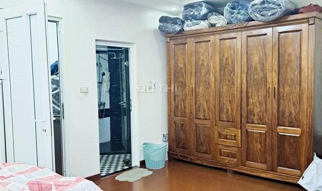 Bán nhà Ba Đình, Phố Đội Cấn, mới đẹp, sát mặt phố, 40m2, 5 tầng, mặt tiền 5.7m, 7.25 tỷ