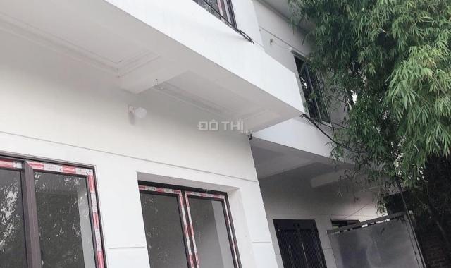 Bán nhà tại Bắc Hồng Đông Anh diện tích 30m2 giá 1,1 tỷ đồng