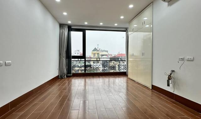 HƠN 10 TỶ ĐÃ CÓ NHÀ MẶT PHỐ KINH DOANH ĐỈNH .PHỐ HỒNG TIẾN * LONG BIÊN- 40M2*6 TẦNG*MT 5.5 - THOÁNG