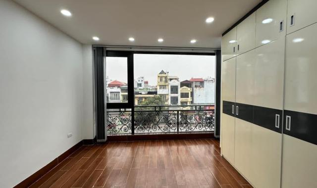 HƠN 10 TỶ ĐÃ CÓ NHÀ MẶT PHỐ KINH DOANH ĐỈNH .PHỐ HỒNG TIẾN * LONG BIÊN- 40M2*6 TẦNG*MT 5.5 - THOÁNG