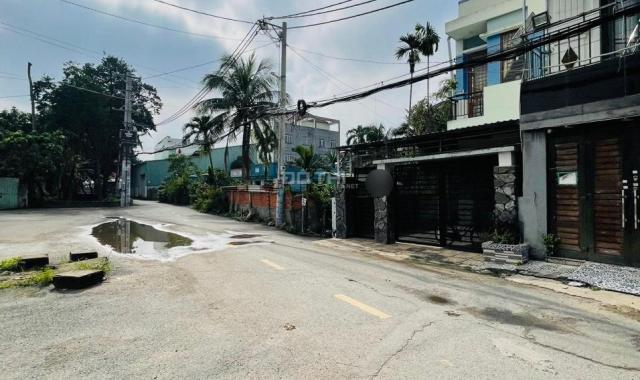 HOT-Nhà 3 tầng kiên cố đường xe tải quay đầu ngay Phạm Văn Đồng Linh Đông thu nhập 35tr/th
