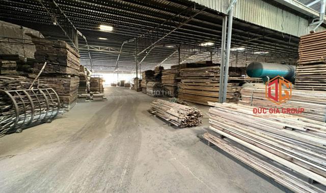 Cho thuê xưởng gỗ Vĩnh cửu, có đầy đủ giấy phép PCCC, Dt 12.000 m2