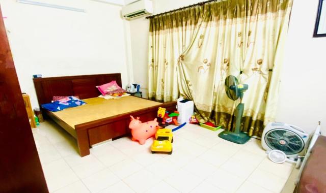 BÁN NHÀ YÊN HÒA – CẦU GIẤY – NHỈNH 4 TỶ - 30M2x4 TẦNG – ÔTÔ TRÁNH CÁCH NHÀ 20M