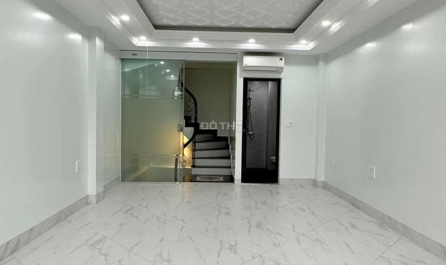 Thiện chí bán nhanh nhà ngõ Âu Cơ, giá 12.5 tỷ, 71m2x5T, Kd lớn