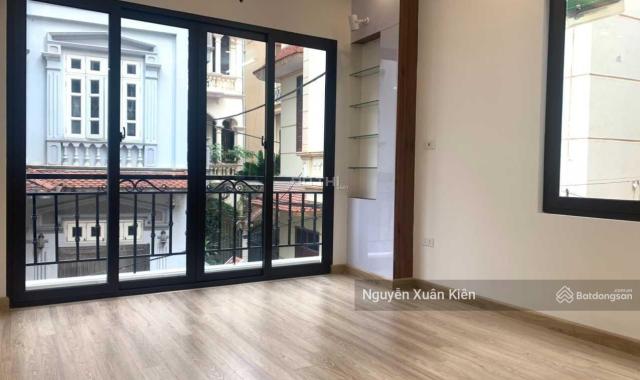 Bán nhà ngõ 460 Thụy Khuê, Tây Hồ 50m2 xây 5 tầng mới, nhà đẹp, ngõ rộng giá 5.95 tỷ