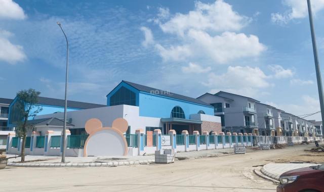 Bán 140m2 shophouse Sapphire Gem lô áp góc nhà hàng VSIP giá 11.x tỷ