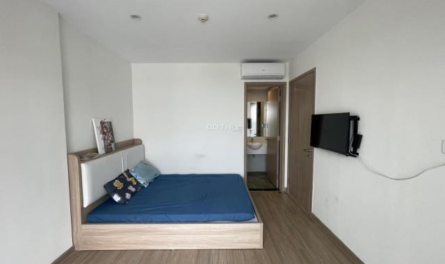 Bán căn 2PN2WC full đồ tầng cao 1 tỷ 950 bao phí Vinhomes Ocean Park