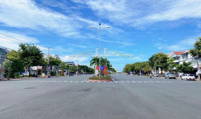 Bán căn góc 2 mặt tiền Trần Quang Khải, đang cho thuê kinh doanh quán coffe, Rạch Giá, Kiên Giang