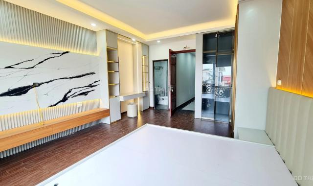 Bán nhà ngõ Bạch Mai giá chỉ 6.5 tỷ, 35.5m2x3T, ô tô đỗ, KD được