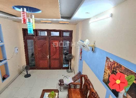 Bán nhà thị trấn Đông Anh, Mặt phố kinh doanh, 54m2, 3 tầng. giảm chào 100 tr