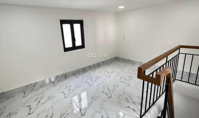 Nhà Bình Thạnh giáp Q1 - Gần các khu tiện ích -Nhà mới đẹp 2 tỷ nhích