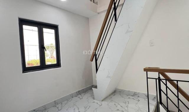 Nhà Bình Thạnh giáp Q1 - Gần các khu tiện ích -Nhà mới đẹp 2 tỷ nhích