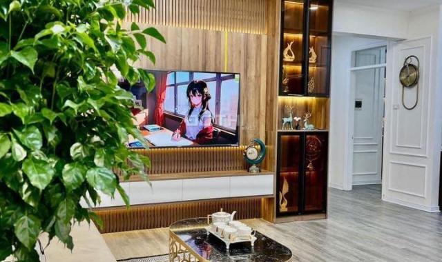 Hot - Chính chủ cần bán căn góc 2 ngủ 70m2 tòa Central Point 219 Trung Kính, tầng trung view đẹp
