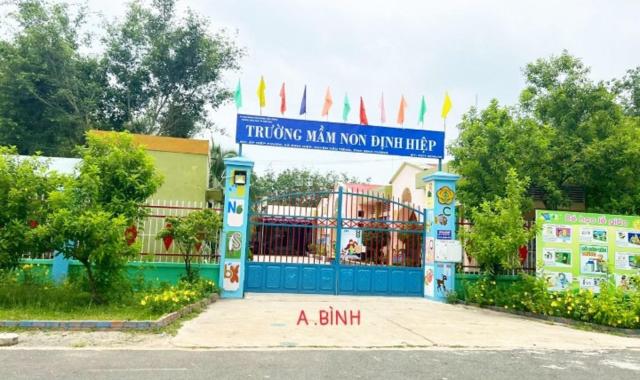 Nợ Ngân Hàng Sang Gấp 733m2.Đối Diện Trường Học.Ngay Chợ Định Hiệp.