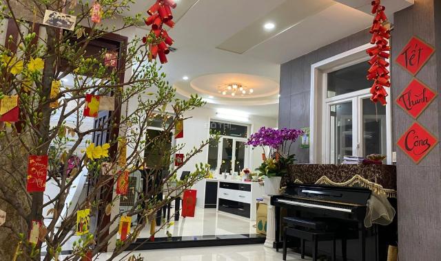 Tiểu villa 3L KDC Bình Lợi - Đặng Thùy Trâm, Bình Thạnh 6x23m hẻm 12m bên sông Sài Gòn giá 12.5 tỷ