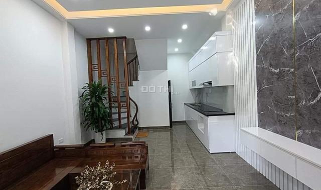 Bán nhà mới đẹp 30m2 x 5 tầng ngõ 370 Nguyễn Văn Cừ