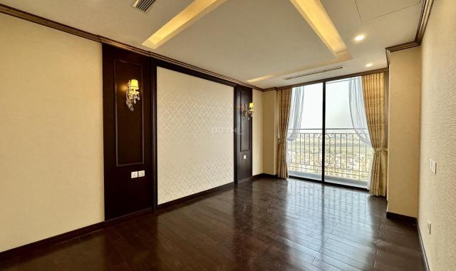 Tặng gói nội thất 380triệu, căn hộ 102m2 tại HC Golden City, nhận nhà full đồ cao cấp