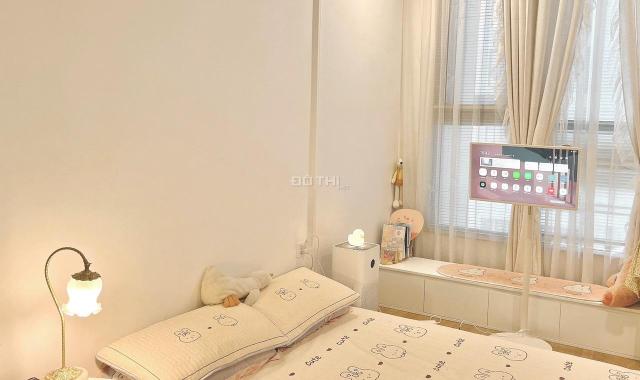 (Nhà mới). Bán 3PN 2WC chỉ 5.75 tỷ, sổ đỏ lâu dài chung cư Vinhomes D'Capitale Trần Duy Hưng