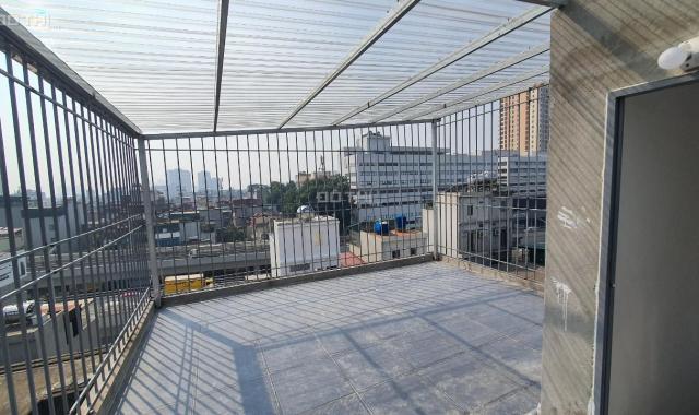 Bán tòa căn hộ cho thuê phố Chùa Láng, DT 65m2x7 tầng thang máy, mặt ngõ thông giá 13,8 tỷ