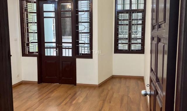 Bán gấp giá rẻ Lĩnh Nam vừa ở vừa cho thuê 51m, 5 tầng, mặt tiền 7m, 4.2 tỷ Hoàng Mai.