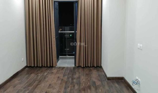 Cho thuê chung cư Goldseason 47 nguyễn tuân 2pn2wc 76m2 đồ cơ bản 13.5tr LH 0988215990