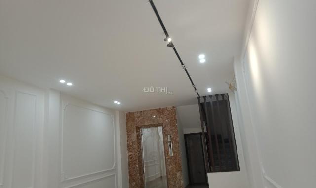 Chính chủ bán căn nhà mới xây tại ngõ 105/21 phố Yên Hòa, Cầu Giấy.