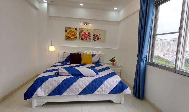Bán căn hộ Mỹ Khánh 4, Phú Mỹ Hưng dt 112m2 có view hồ bơi và biệt thự