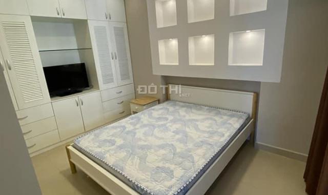 Căn hộ Mỹ Khánh 4 lầu trung, view hồ bơi, 3PN giá tốt ở Phú Mỹ Hưng