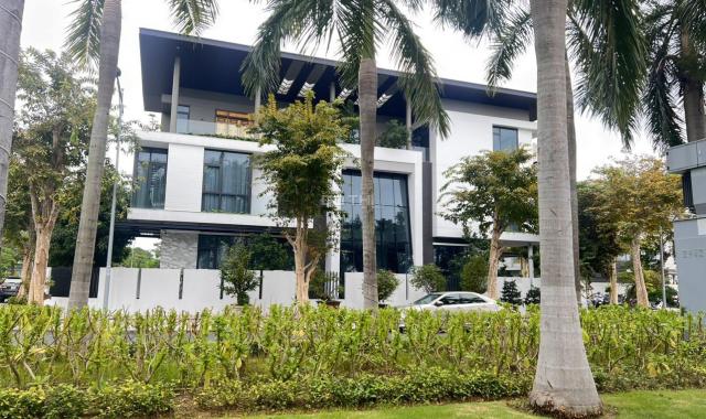 Chính chủ bán lô đối diện đại học FPT, đối diện công viên 112m2, giá tốt nhất.