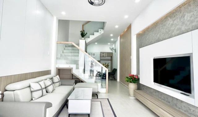 Bán căn nhà siêu lung linh, Nằm ngay khu vực trung tâm p16. Chỉ cần sách vali vào ở, giá 3 tỷ 850tr