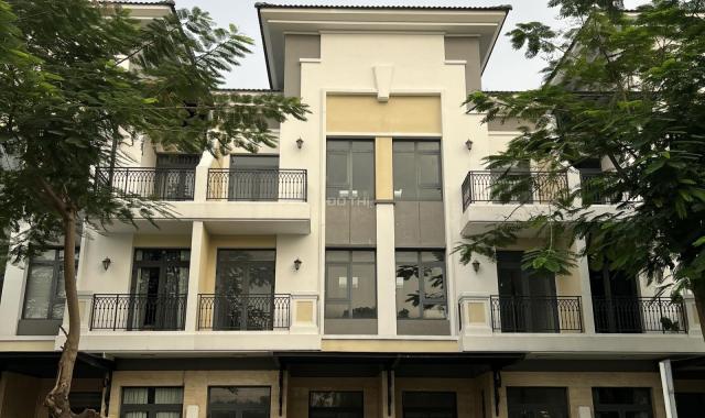 Bán nhà phố biệt thự Verosa Park Khang Điền ngang 5m,3 lầu chỉ 10.x tỷ Linh 0902514989
