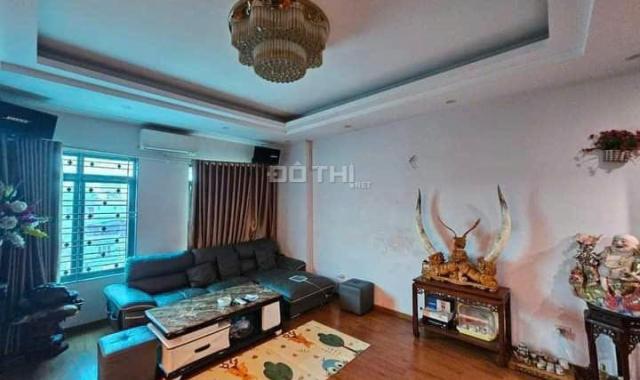 Nhà Yên Hoa, Hồ Tây . DT 102m2- 8T Thang máy - Cho thuê căn hộ - Giá 41 Tỷ