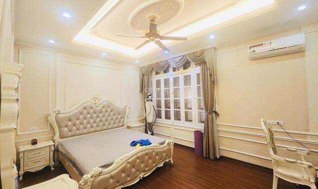 Bán biệt thự 262 Nguyễn Huy Tưởng 150m2 33 tỷ mặt tiền 9m 3 mặt thoáng rất đẹp lô góc 3 mặt thoáng