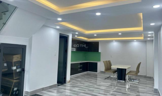 Bank dí Nhà 3 tầng hoàn công full NT ô tô đậu sân ngay Vincom Võ Văn Ngân sẵn thu nhập 18tr/th
