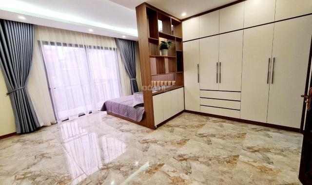 Bán nhà 52m2 phố Xã Đàn, 4 tầng, có sân để xe mặt tiền 6m, ngõ nông, sát phố 5,45 tỷ TL