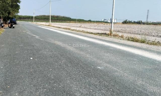 Bán miếng đất 200m2, đường Nguyễn Văn Linh TX Chơn Thành, giá 779 triệu