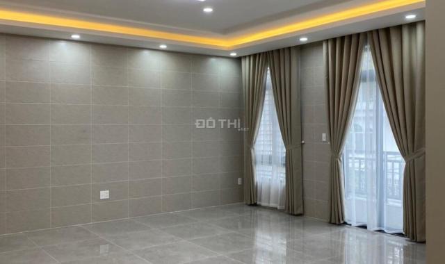 Cho thuê nhà Mặt Tiền 31C Cửu Long, Tân Bình, đoạn giao Yên Thế, 8x21m