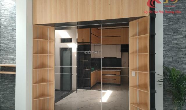 Bán nhà 1 trệt 2 lầu 160m2 sàn sau Chợ Trảng Dài Biên Hoà chỉ 3,5 tỷ