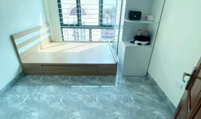 Bán nhà mới ở luôn đón tết 40m2 giá rẻ 4.7 tỷ, tại Nghi Tàm