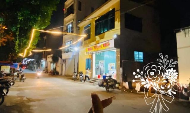 Bán nhà mặt phố Cổ Điển A, Tứ Hiệp Thanh Trì 71m mt4m view hồ ô tô chỉ 6.9 tyt