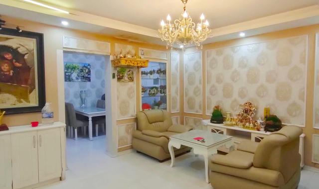 NHÀ NGÕ VĂN HƯƠNG ĐỐNG ĐA ĐẸP, SANG, THOÁNG NGÕ 3 GÁC VỀ Ở LUÔN 40m2 CHỈ 3,8 TỶ