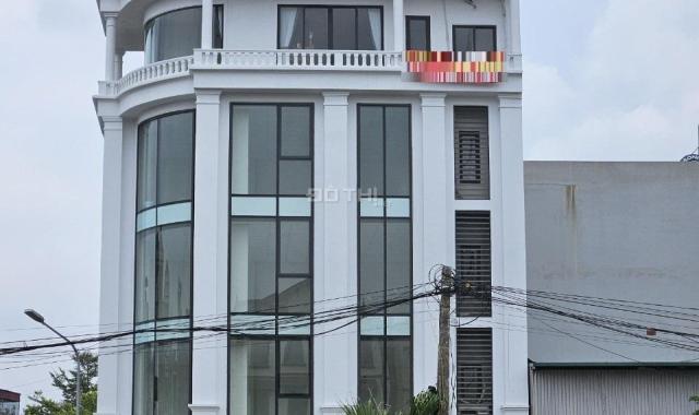 Cho tòa nhà Apartment và nhà hàng ở Đông Các 39 phòng, 10 tầng full đồ chỉ việc vận hành