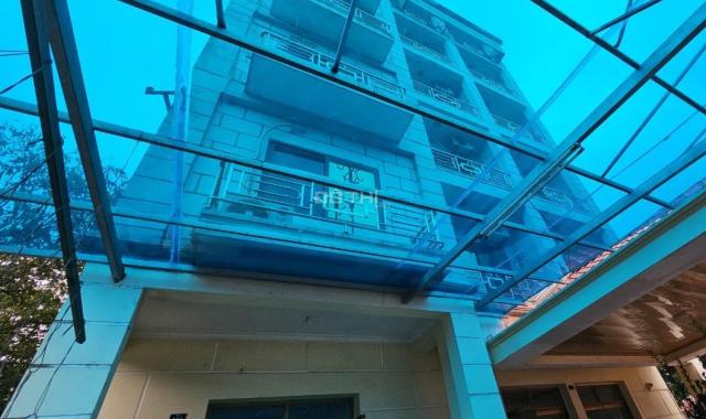 Bán Khách sạn Cẩm Lĩnh 7 tầng, 60 phòng view hồ siêu đẹp đầu tư là thắng