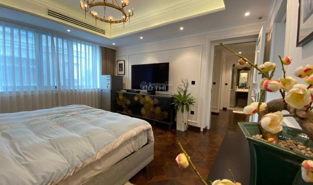 Cần tiền đáo hạn ngân hàng bán gấp gấp BT Chateau giá 69 tỷ, LH Em Trúc 0914 631 379