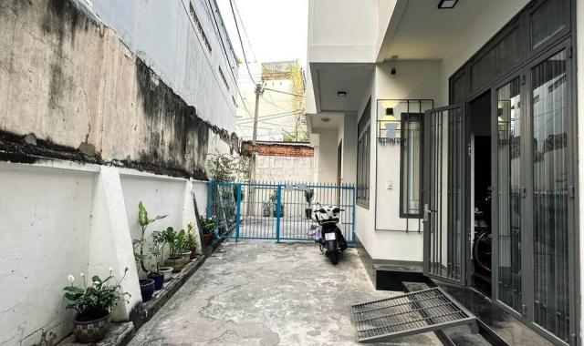 Cho thuê nhà mới full nội thất đường Nguyễn Trọng Tuyển, Phú Nhuận