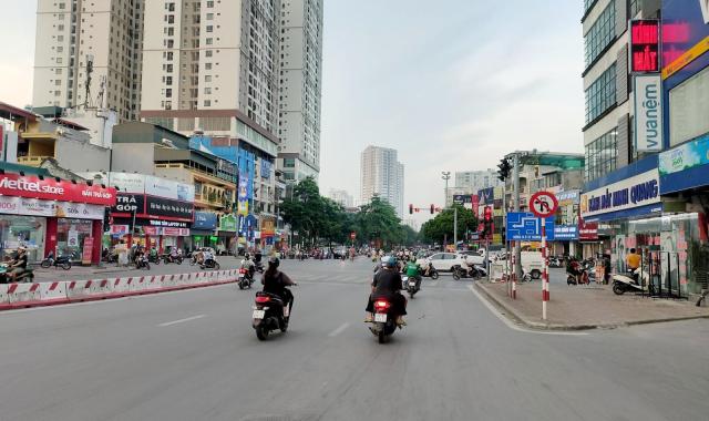 Bán nhà tập thể mặt phố, ngã tư Kim Đồng-Tân Mai, ô tô vào, 45m2 2PN cực đẹp. Giá 1,37 tỷ
