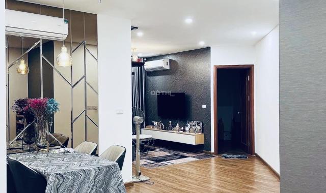 Chuyển nhà bán nhanh căn 92m² căn 2PN 2WC giá 5.2 tỷ full nội thất tại Richland Southern.