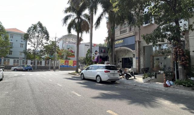 Nhà phố mặt tiền Đường Số 2 gần trường Võ Thị Sáu, Phú Mỹ Hưng cần bán