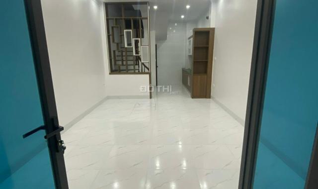 Hiếm nhà bán Xuân Đỉnh 30m2x6T giá 4,6Tỷ ngõ rộng sổ vuông